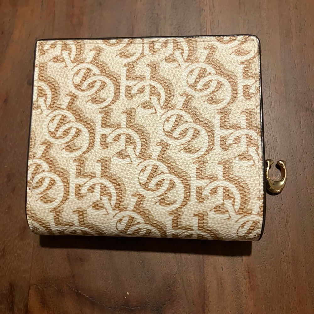 Coach Cream and Tan Logo Wallet - Picture 3 of 8